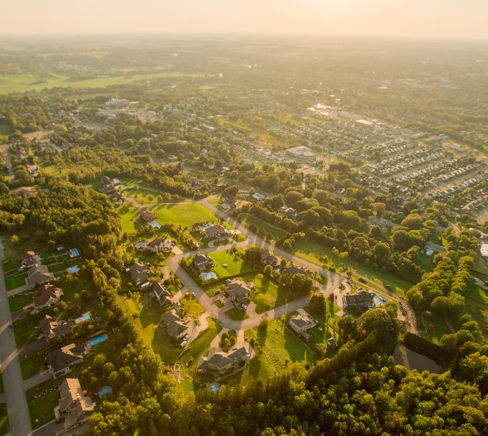 Vue aérienne de différents quartiers de la Ville de Victoriaville